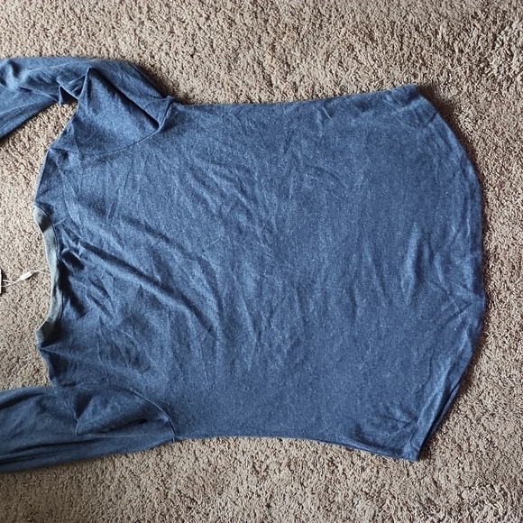 Womens v neck trim basic top sz XL - Picture 5 of 5